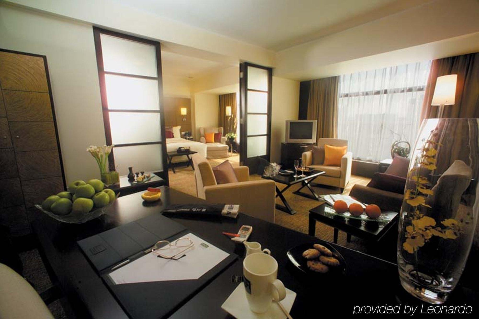 Holiday Inn Central Plaza Beijing Exterior foto