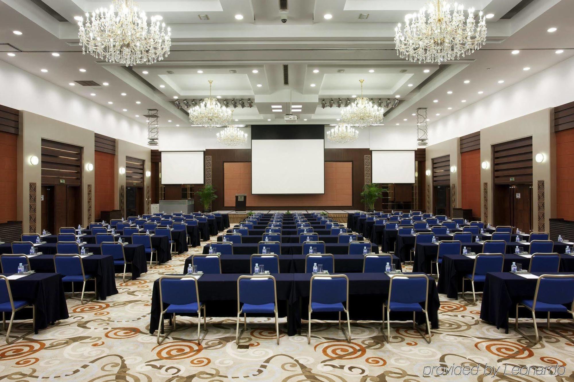 Holiday Inn Central Plaza Beijing Facilități foto